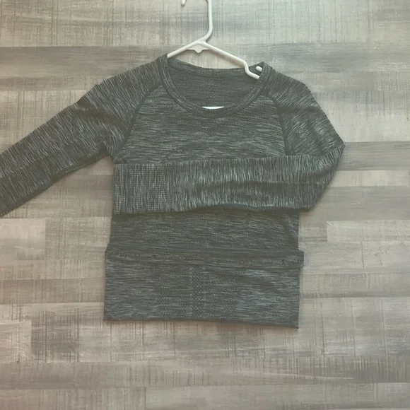 Lululemon Swiftly tech women’s - Picture 3 of 3